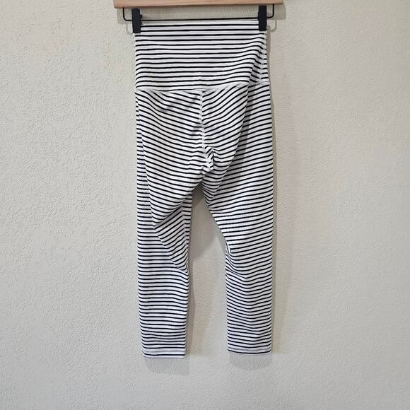 Black and white striped dyi - Picture 3 of 5